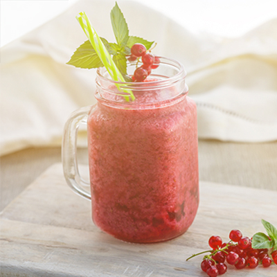 Fruchtiger Johannisbeer-Smoothie Fruchtiger Johannisbeer-Smoothie